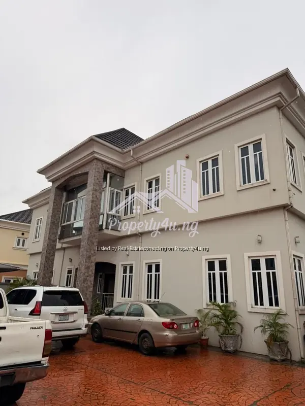 6 Bedroom Luxury Detached Duplex