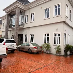 6 Bedroom Luxury Detached Duplex