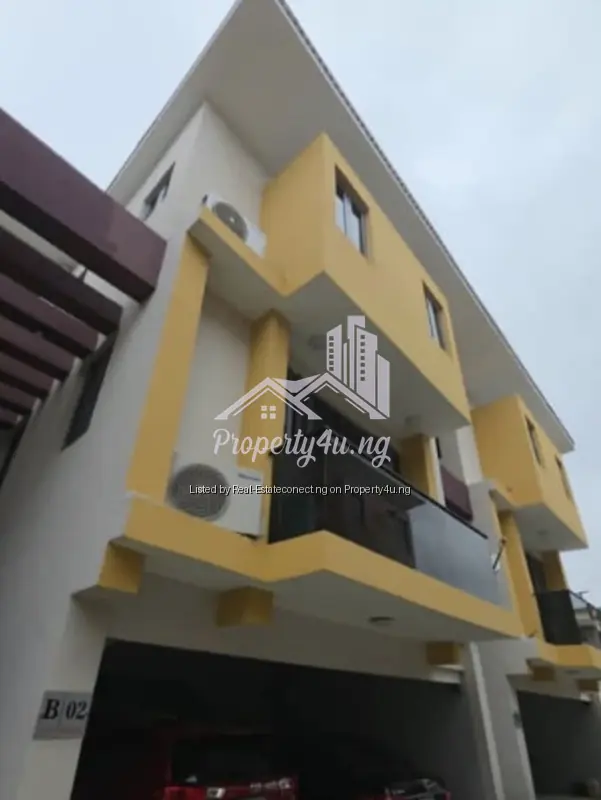 Detached Duplex