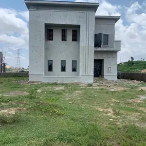 5 Bedroom Duplex